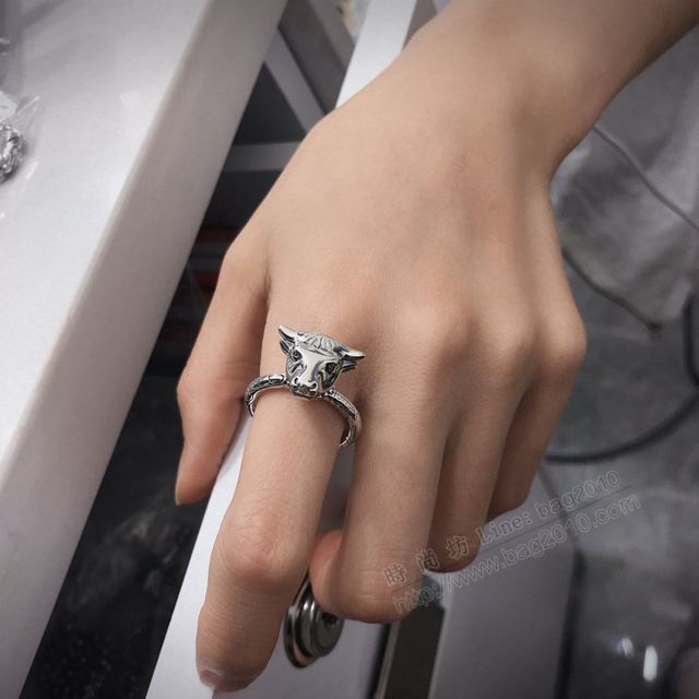 GUCCi飾品 古馳2019新款 Gucci古奇925銀牛頭做舊復古戒指  zgbq1041